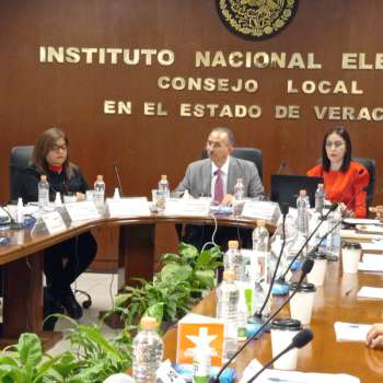 3 quejas por presuntos actos anticipados de campaña ha recibido    el INE-Veracruz, 2 de ellos fueron desechados y 1 sigue el proceso 