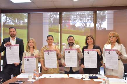 Presentan Convocatoria para la Medalla “Adolfo Ruiz Cortines” 2023   