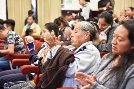 Atiende Ricardo Ahued a vecinos de la colonia Renacimiento