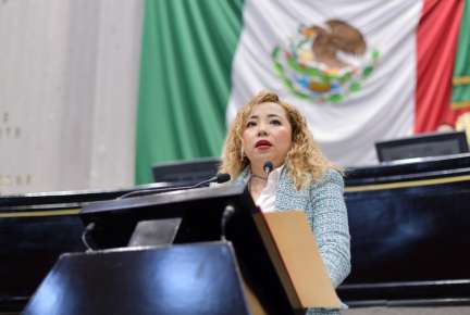 Desde Veracruz, Diputada exige justicia para la saxofonista María Elena Ríos   
