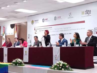 Capacitación de cuerpos policiacos garantizará el respeto a los derechos humanos: Adriana Esther Martínez