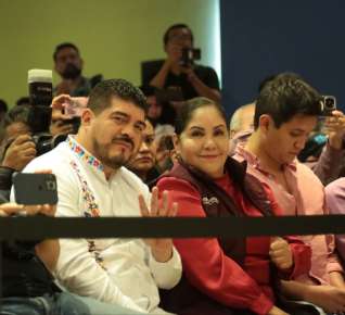 Zenyazen respalda a Rocío Nahle para fortalecer a Morena y acelerar la transformación en Veracruz