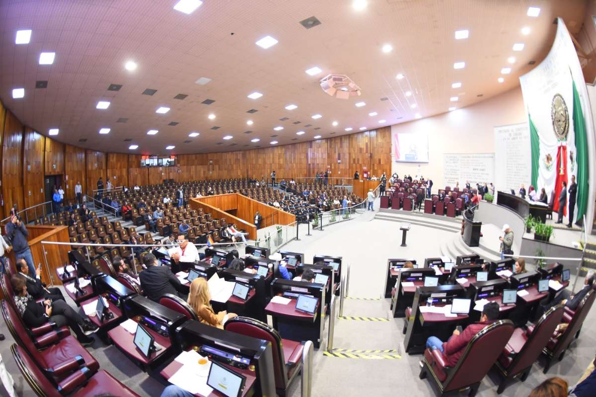 Autoriza Congreso a ciudadana desempeñar dos cargos