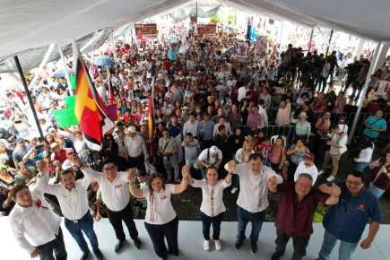 Claudia Sheinbaum va por la continuidad de la visión humanista de la Cuarta Transformación junto a militantes de Los Tuxtlas, Veracruz