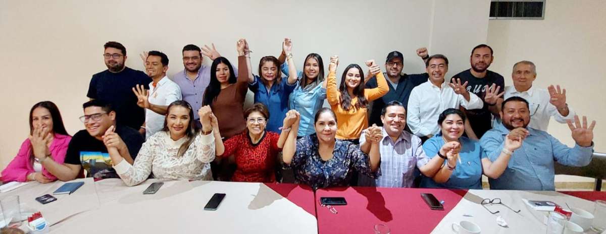 ¡VAN CON CLAUDIA TELLO!