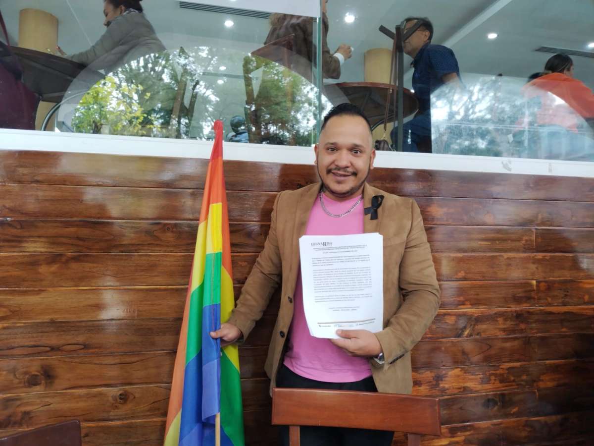 Comunidad LGBITTTQ+ exige al INE obligue a los partidos a postular al menos 50 candidatos a las diputaciones federales y locales de este sector    