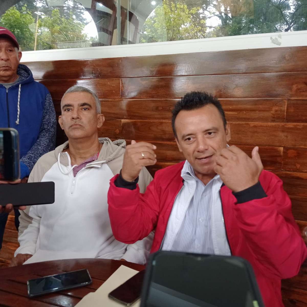 Habitantes de municipios aledaños a Laguna Verde proponen Jorge Morales sea su diputado federal por Emiliano Zapata     