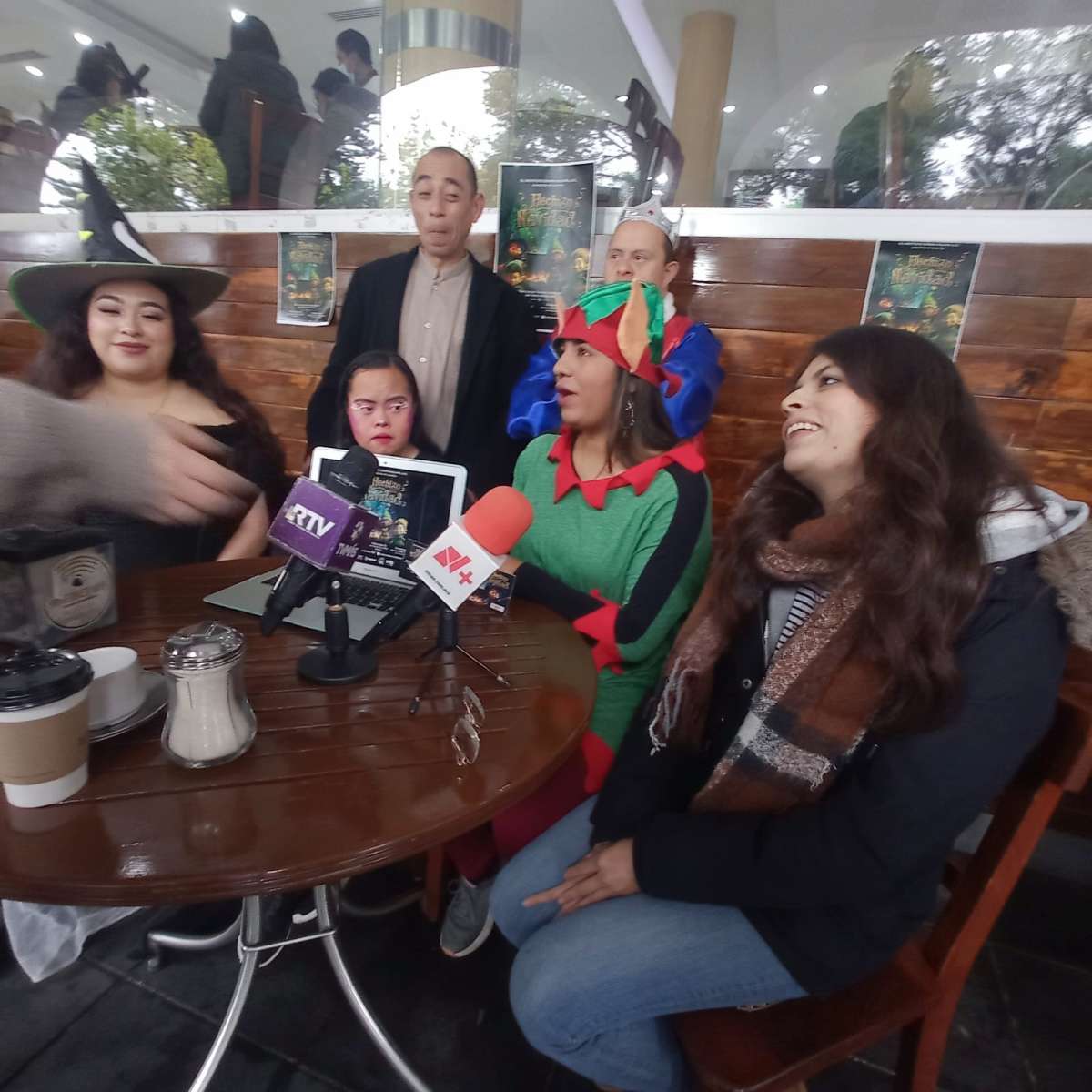 Instituto Down Xalapa, A. C., pondrá en escena Hechizo de Navidad, para recaudar fondos y poder atender a alumnos con esta situación    