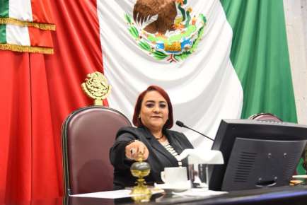 Reconoce Adriana Esther Martínez respaldo y apoyo absoluto del presidente López Obrador a Acapulco