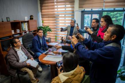 Convoca Ayuntamiento de Xalapa a tramitar Cartilla del Servicio Militar Nacional (CMN)