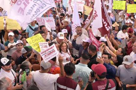 COMUNICAR A LA REGIÓN DEL UXPANAPA, EL GRAN PENDIENTE: ROCÍO NAHLE