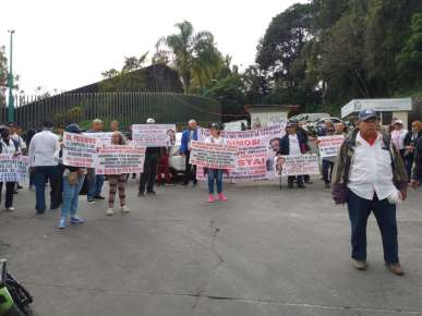 Demandan al IMSS pago de pensiones agremiados del Sindicato de Maniobristas Carretilleros, Cargadores y Checadores de Veracruz puerto     