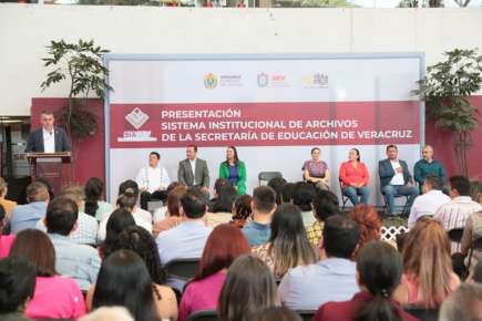 SEV presenta avance del Sistema Institucional de Archivos