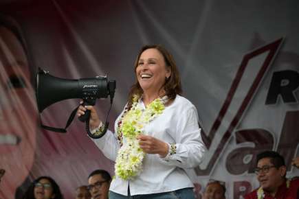 LA CONFIANZA DE LOS VERACRUZANOS NOS COMPROMETE AÚN MÁS: ROCÍO NAHLE