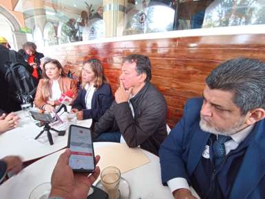 Denuncian a autoridades del ISSSTE y sindicato mayoritario de obstaculizar afiliación de trabajadores a otros sindicatos   