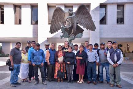 Atiende Diputada a agentes y subagentes municipales de Papantla   