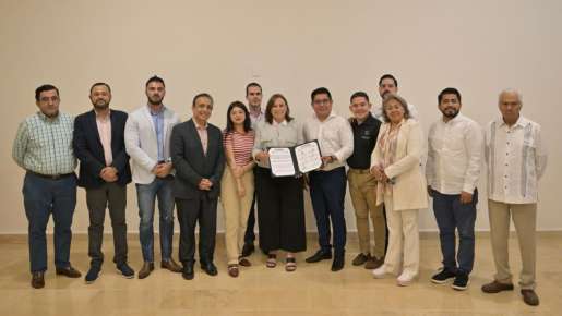 SE ADHIEREN ASOCIACIONES POLÍTICAS A ROCÍO NAHLE