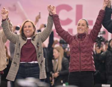 ROCÍO NAHLE SE PREPARA PARA RECIBIR A LA CANDIDATA PRESIDENCIAL CLAUDIA SHEINBAUM EN EL SUR DE VERACRUZ