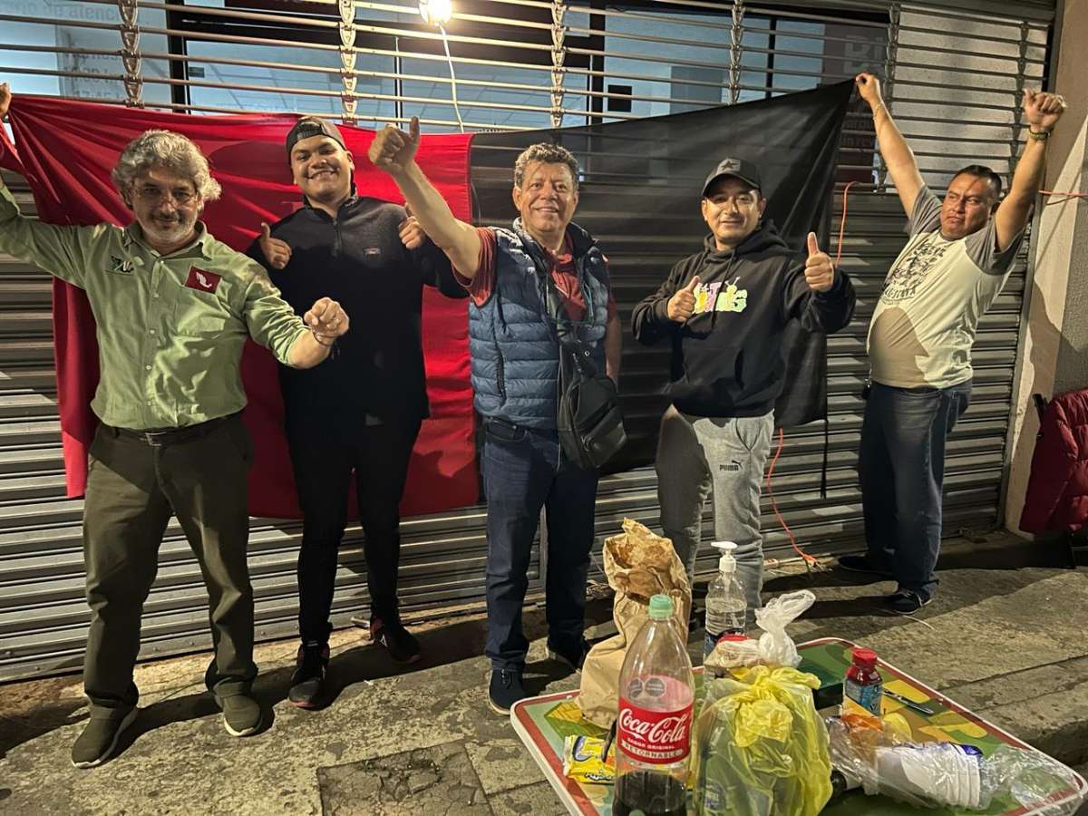 Concluye huelga del Nacional Monte de Piedad a un  mes de haberse colocado las banderas rojinegras   