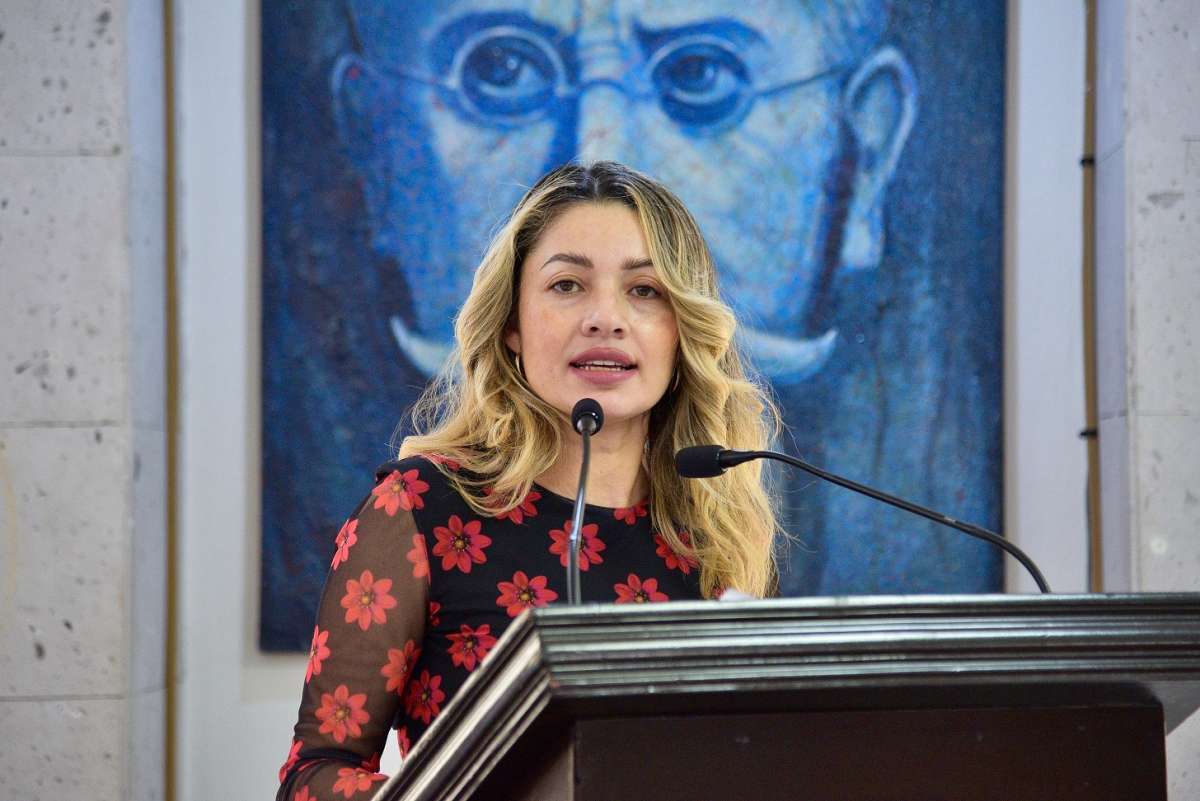 Celebra Diputada instauración del Día nacional sin nosotras   