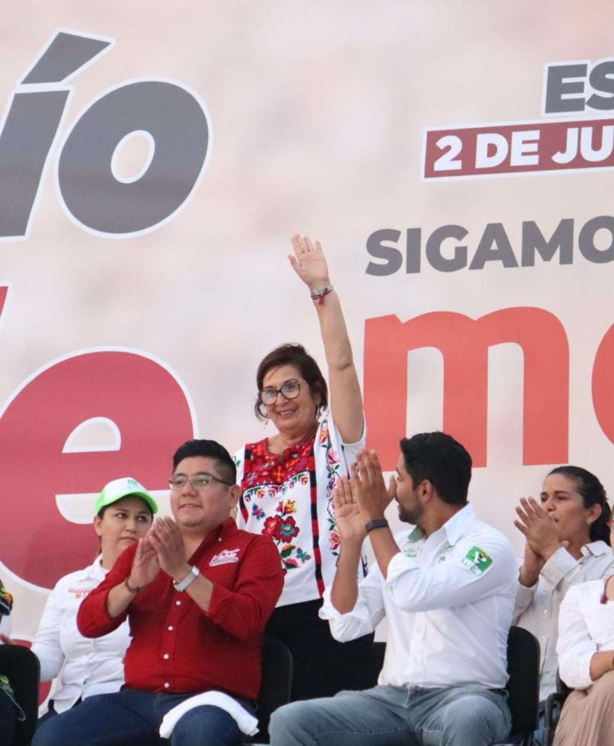 Rocío Nahle representa una nueva etapa de progreso y de bienestar para Veracruz: Mago Corro