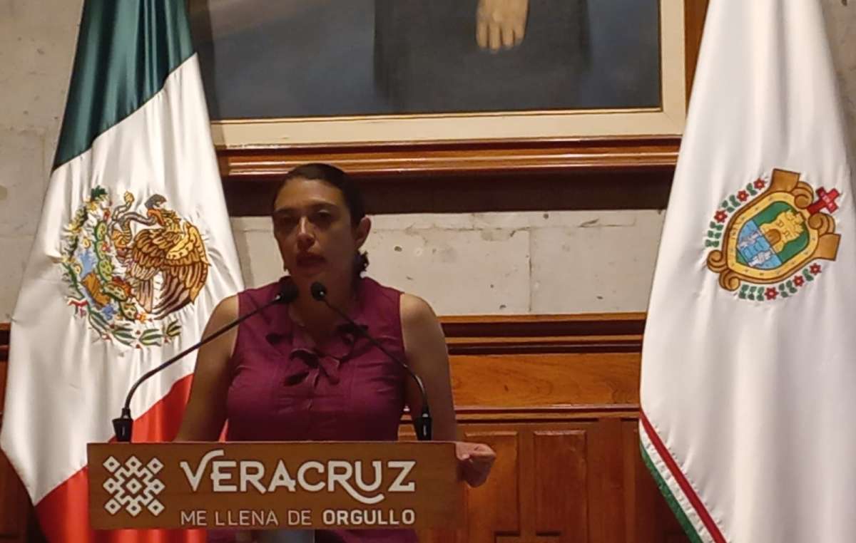 Gobierno estatal gestiona dos aeronaves para combatir incendios forestales en Río Blanco   