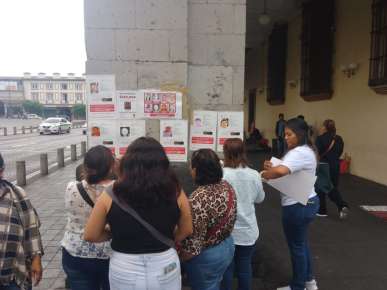 Jornadas de sensibilización llevan a cabo colectivos de personas desaparecidas, para dar con su paradero   