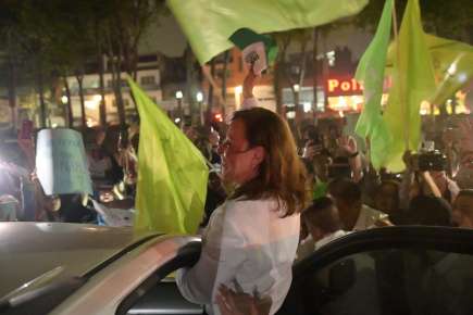 ARRASA NAHLE EN DEBATE