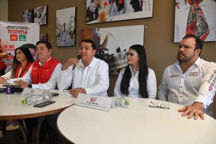 En unidad, arranca \"El Profe\" Ramón Díaz Ávila campaña rumbo a la diputación local por Coatepec