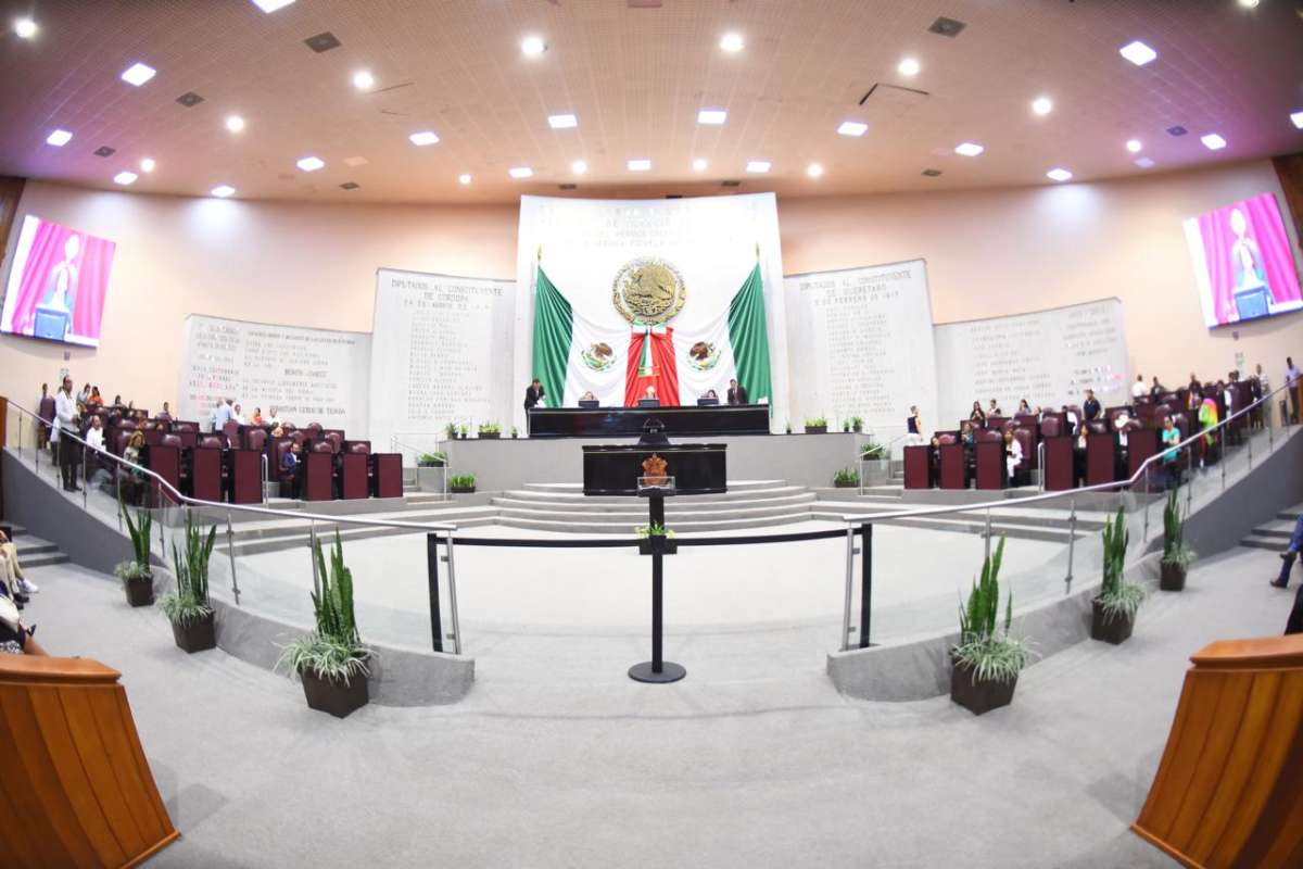 Actualiza Congreso integración de diversas comisiones legislativas   
