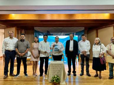 SIGNA CLAUDIA TELLO COMPROMISO PARA LA CONTRUCCIÓN DE LA PAZ EN MÉXICO Y VERACRUZ.