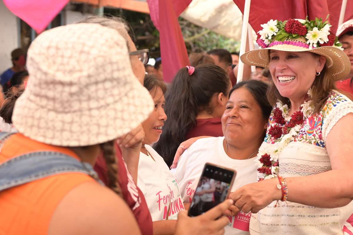 LOS MAESTROS CONTARÁN CON SU GOBERNADORA: ROCÍO NAHLE