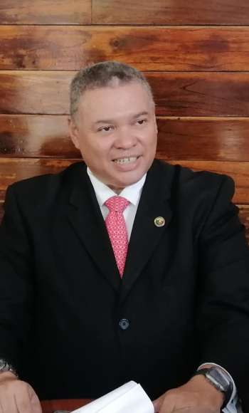 Por desacato a una sentencia de amparo, se demanda la destitución del alcalde de Acatlán, Aquilino Rodríguez  