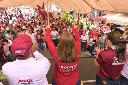 ¡ROCÍO AGUANTA EL PUEBLO TE LEVANTA! ¡NO ESTÁS SOLA! RESPALDA APAZAPAN A ROCÍO NAHLE