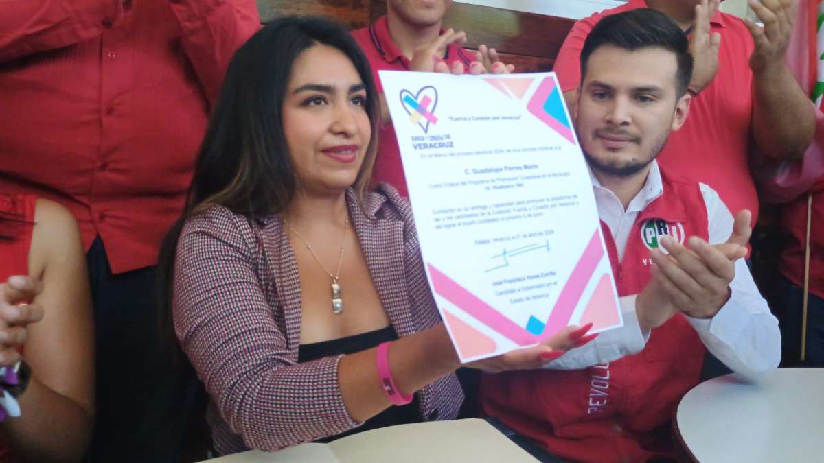 Guadalupe Porras, joven fundadora de Morena, renuncia a este partido y acusa de corrupción a Esteban Ramírez  