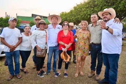 Zenyazen Escobar se reunió con líderes de organizaciones de taxistas y concesionarios en Córdoba