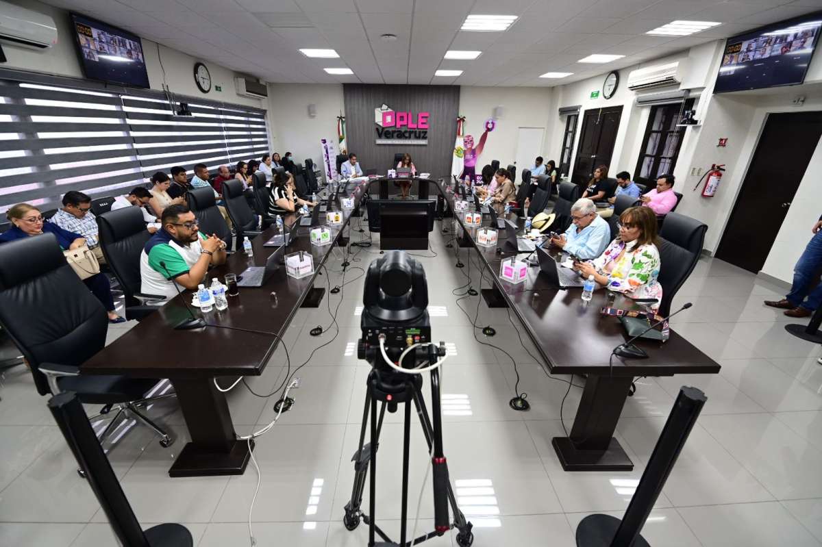 Consejo General del OPLE Veracruz aprueba Programa Anual de Incentivos de las y los miembros del SPEN