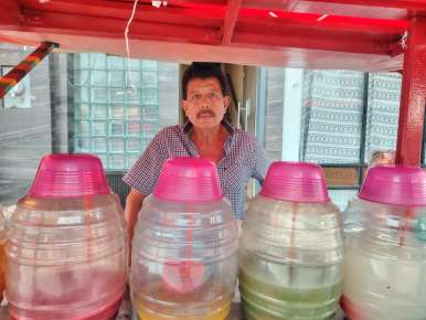 Vendedor de aguas frescas señala que en Pánuco existe escasez de hielo  
