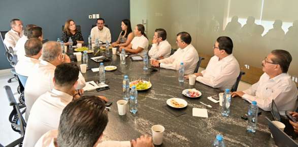 ROCÍO NAHLE RECIBE AL CONSEJO COORDINADOR EMPRESARIAL DEL ESTADO