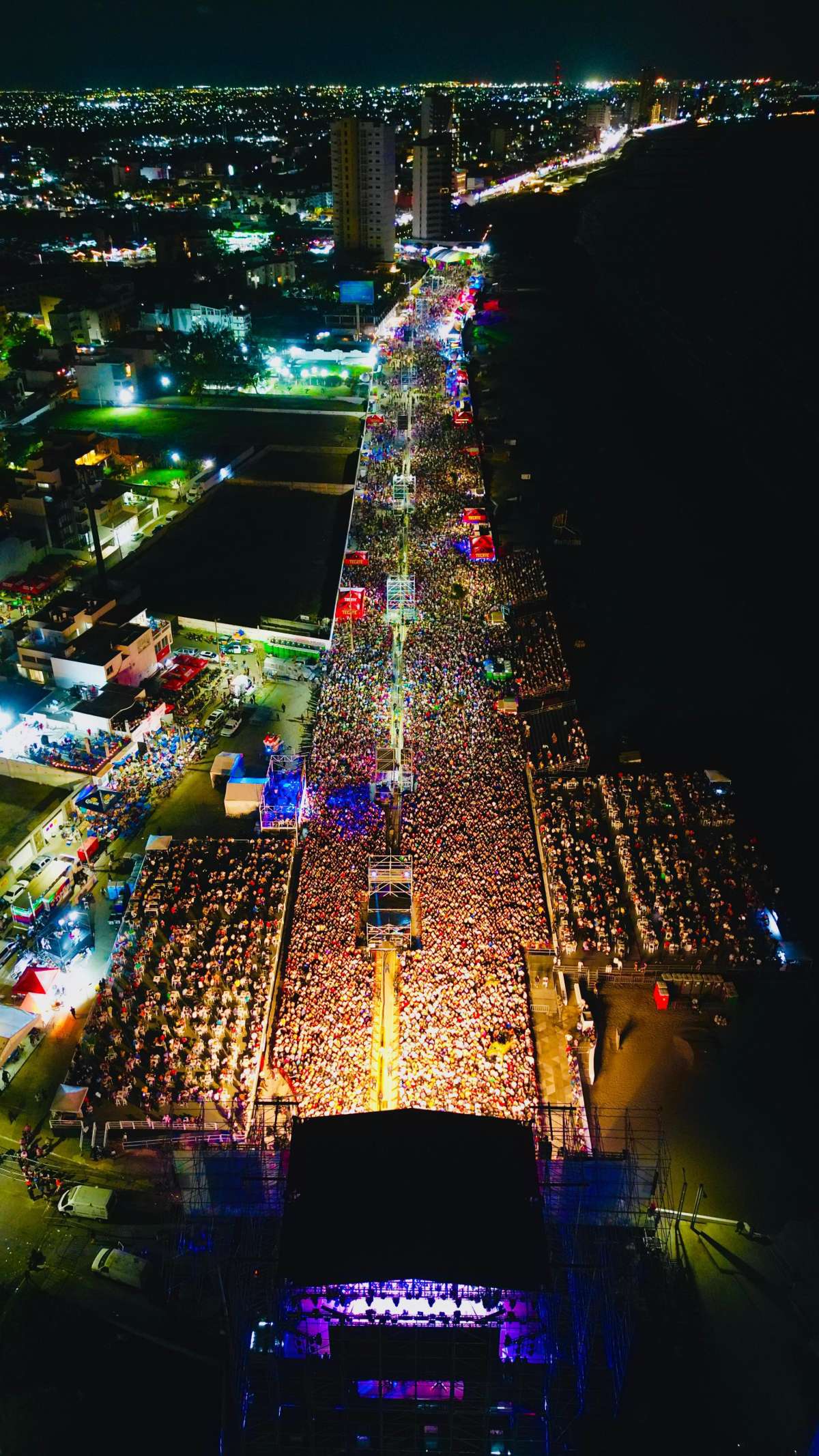 Rompe récord de asistencia el Salsa Fest en su arranque