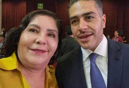 CLAUDIA TELLO ACUDE A ENCUENTRO CON PRESIDENTA ELECTA