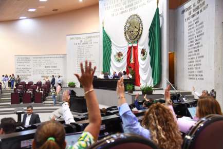 Autoriza LXVI Legislatura donación de terrenos municipales a favor de escuelas   