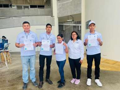 Jóvenes del Bachillerato UPAV 203G Sede Pánuco Lograron su Pase al Nacional en el XXll Concurso Estatal de Aparatos y Experimentos de Física 2024
