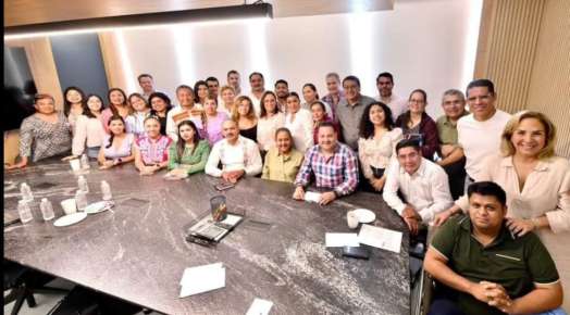 Diputados electos del PVEM-PT-Morena se reúnen con Rocío Nahle, le dan a conocer peticiones y carencias que enfrentan ciudadanos de sus distritos  