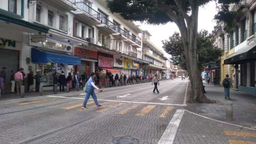 Apagón en el centro de Xalapa afecta a negocios, dependencias gubernamentales e infraestructura vial  