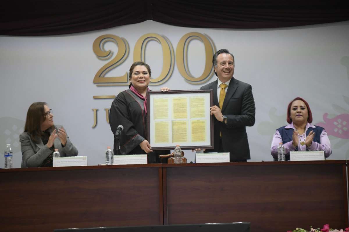 Celebra Veracruz bicentenario del Poder Judicial y su inicio como estado libre y soberano
