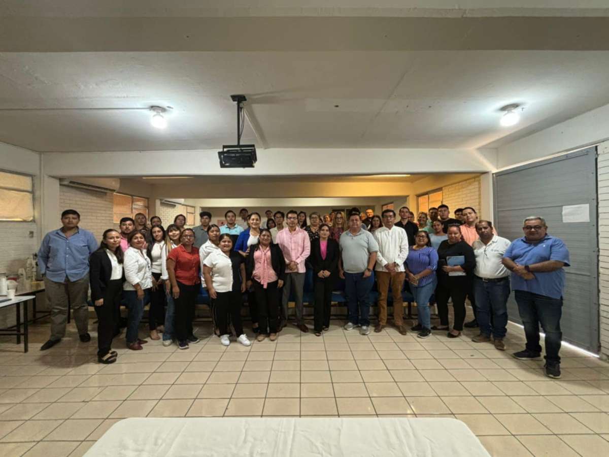 Interesante Plática Sobre Nuevo Sistema de Justicia Laboral en México a Estudiantes de Derecho de la UPAV Pánuco