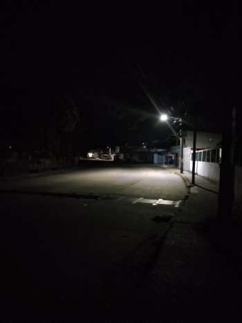 Varias calles de Coatzacoalcos se encuentran a oscuras; urge rehabilitar red de alumbrado público  
