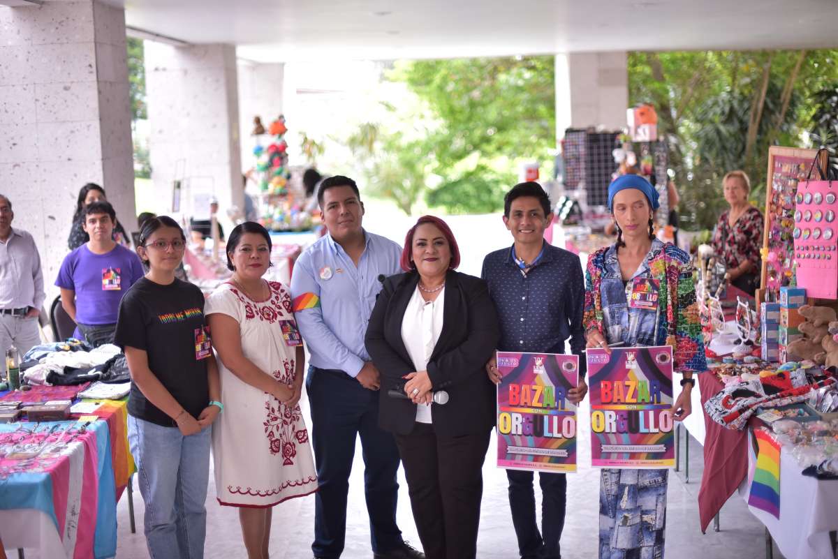 Presentan en el Congreso el bazar organizado por Orgullo Xalapa, A. C.   