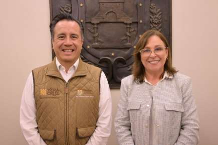 SE REÚNEN GABINETES DE TRANSICIÓN